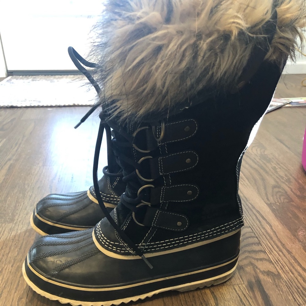 Sorel Joan of arctic faux fur waterproof boot 9